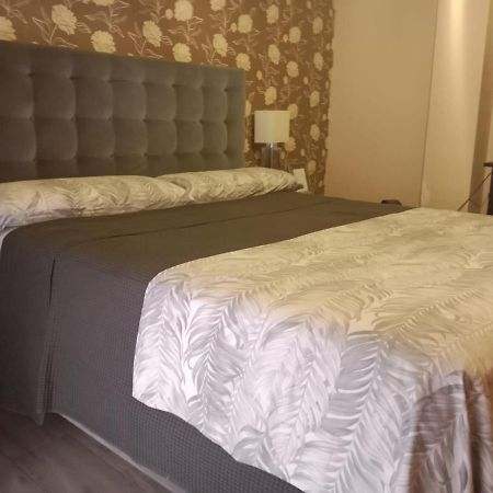 Habitacion Privada Tarragona Con Cocina Salon Y Terraza Piso Compartido Ngoại thất bức ảnh