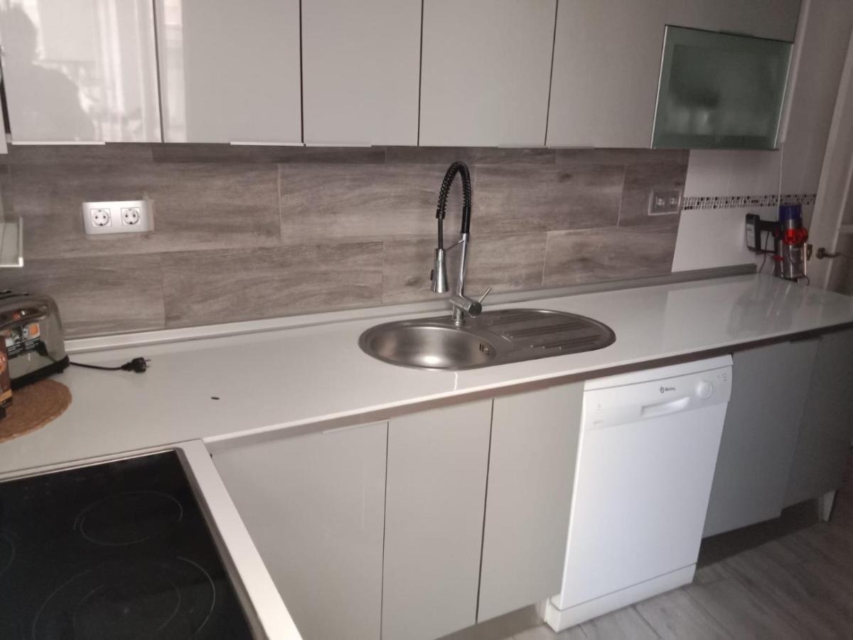 Habitacion Privada Tarragona Con Cocina Salon Y Terraza Piso Compartido Ngoại thất bức ảnh