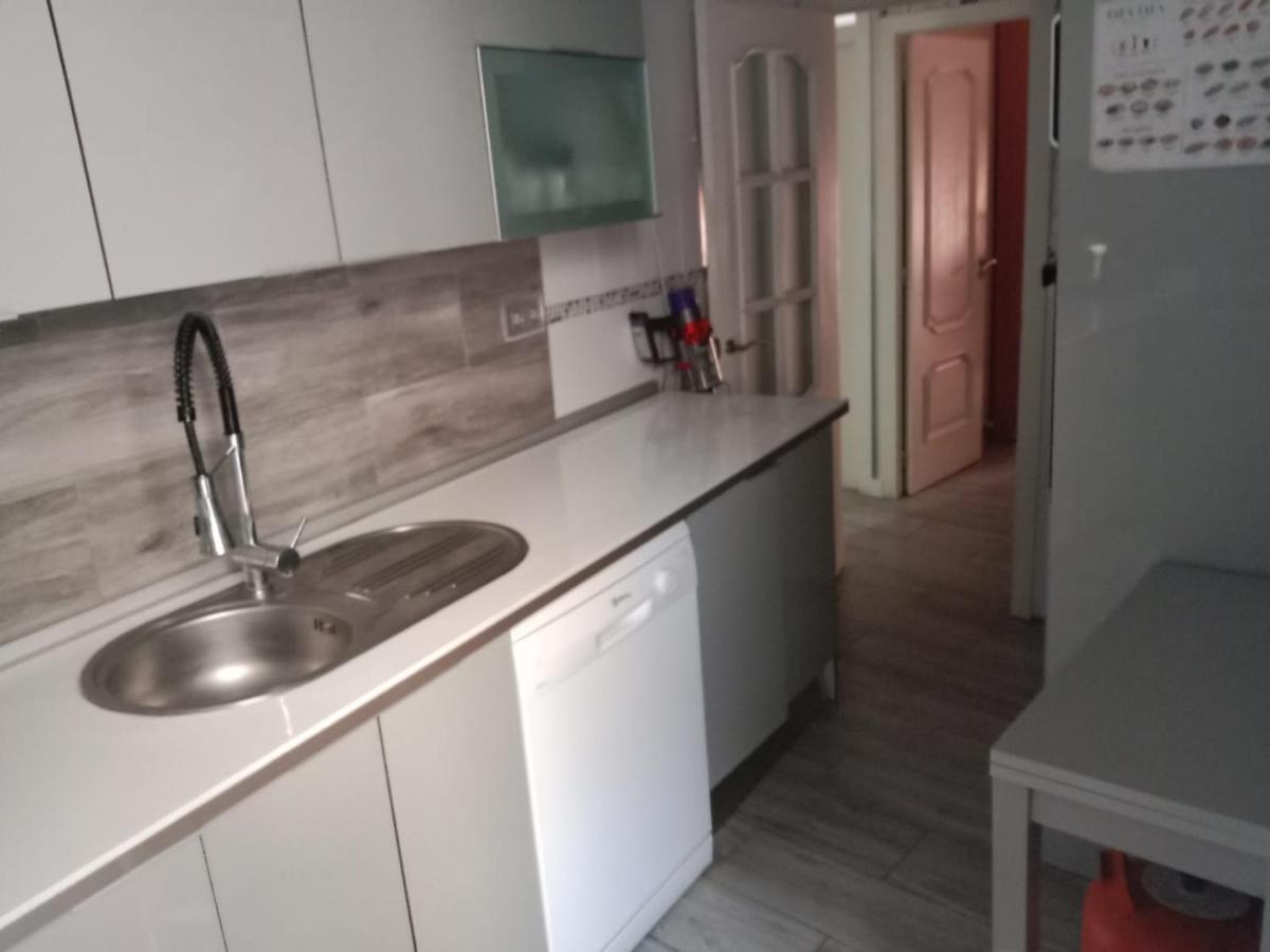 Habitacion Privada Tarragona Con Cocina Salon Y Terraza Piso Compartido Ngoại thất bức ảnh